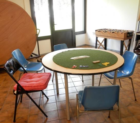 jeux de société groupe convivialité eysines belote tarot salle guy queroy mérignac le haillan bordeaux