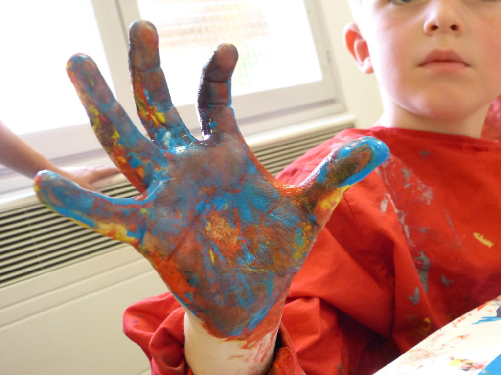 dessin peinture arts plastiques eysines enfants adultes handicapées culture bordeaux