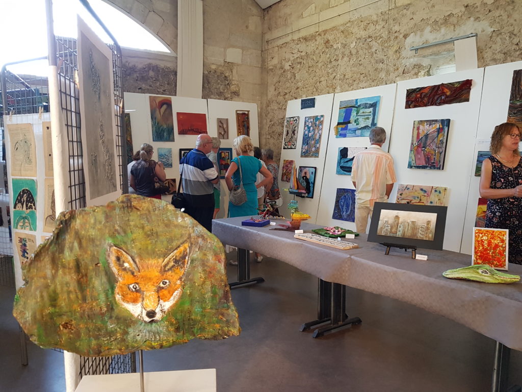 exposition atelier d'expression dessin peinture mairie eysines bordeaux atelier adultes enfants handicapé adolescent