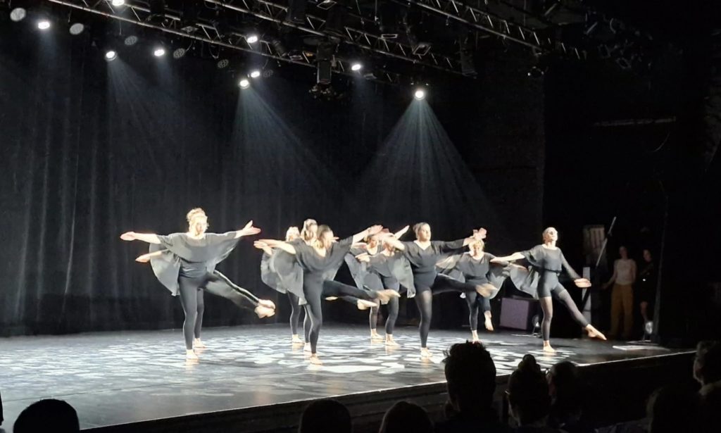 danse modern' jazz, adultes enfants, street jazz, bordeaux , eysines, merignac, 33000 - 33 - gironde